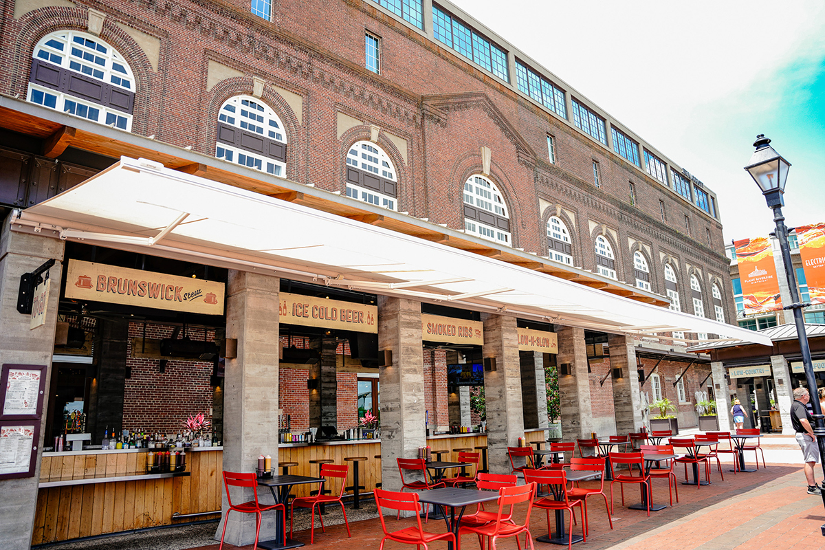 retractable awnings charleston commercial